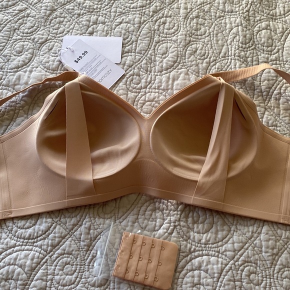 MomCozy Ultra Soft & Omni Maternity Nursing Bra - Blush Color, Large - Picture 5 of 6